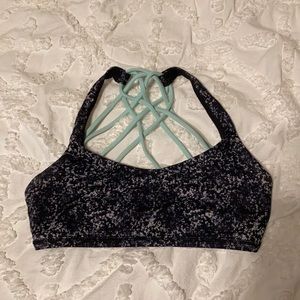 Lululemon Free to Be Bra Wild